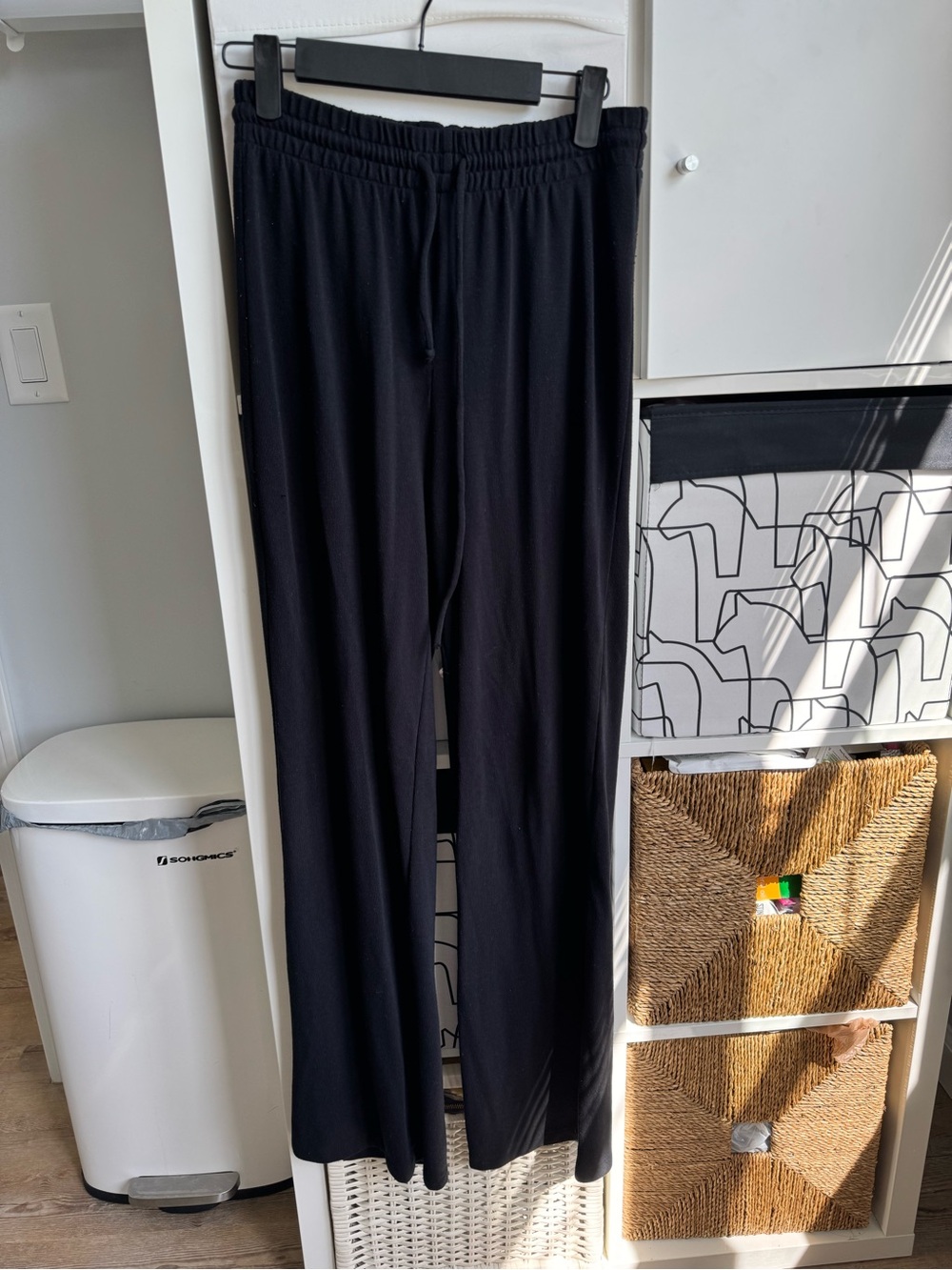 Aritzia Recharge Pants Black Wide-Leg Lounge Pants